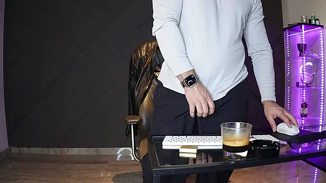 mattmasterss online show from March 2026 02:01:02 AM