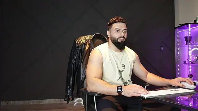 mattmasterss online show from April 2026 06:35:02 PM