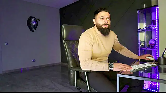 mattmasterss online show from March 2025 03:26:01 PM