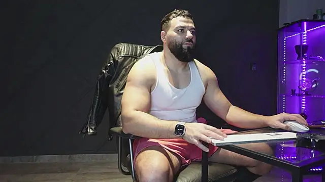 mattmasterss online show from February 2026 06:20:01 PM