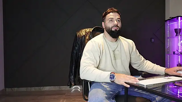 mattmasterss online show from April 2026 12:44:02 AM