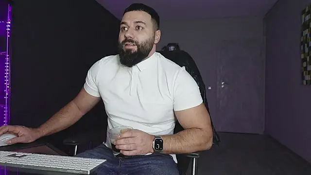 mattmasterss online show from February 2026 01:01:02 AM