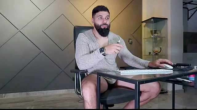 mattmasterss online show from February 2025 02:16:02 AM