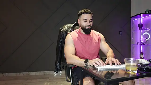 mattmasterss online show from May 2026 01:08:01 AM