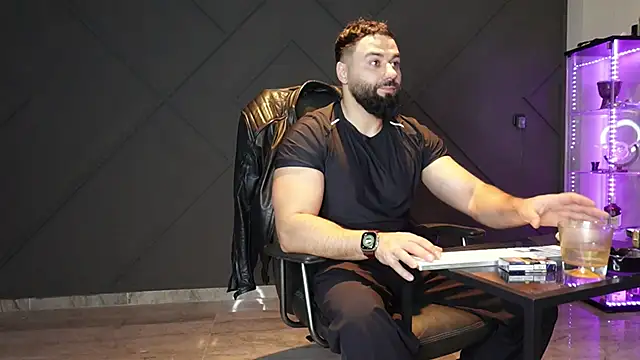 mattmasterss online show from March 2026 08:07:01 PM