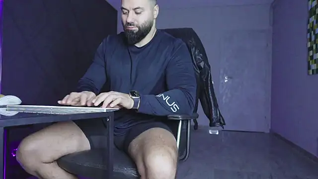 mattmasterss online show from January 2026 03:57:02 AM