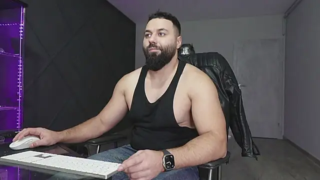 mattmasterss online show from February 2026 09:14:02 PM