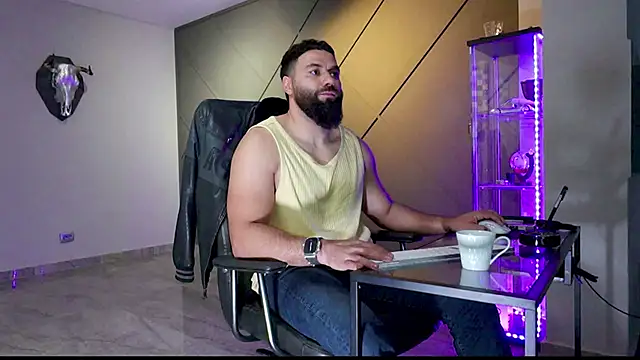 mattmasterss online show from March 2025 04:03:02 PM