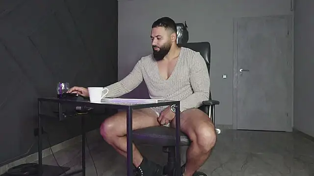 mattmasterss online show from October 2025 10:20:01 PM