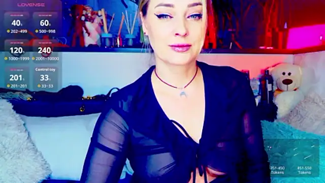  JuliaSpace  online show from March 2026 05:36:02 PM