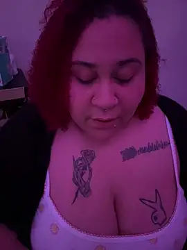 Juicyjordie online show from March 2025 05:00:02 AM