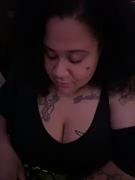 Juicyjordie online show from May 2026 05:22:02 AM