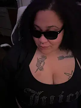 Juicyjordie online show from April 2026 05:47:01 AM