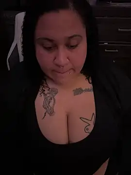 Juicyjordie online show from April 2026 04:03:01 AM