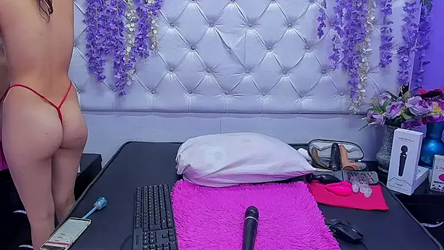 Brith Adams online show from September 2025 01:22:01 AM
