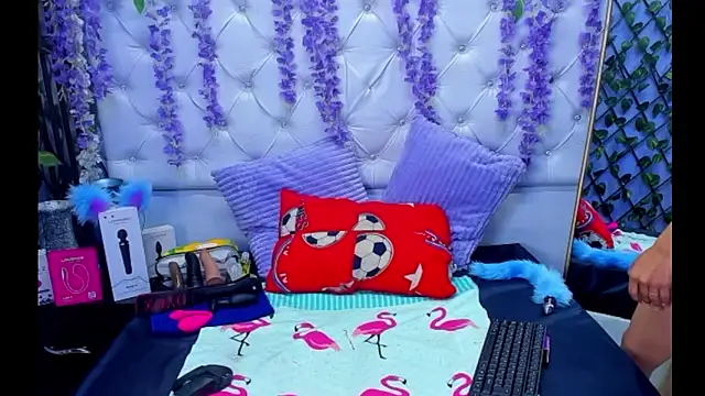 Brith Adams online show from October 2025 02:21:01 AM