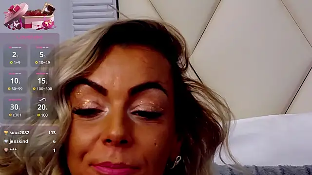 EvieSanders online show from February 2025 11:31:01 AM