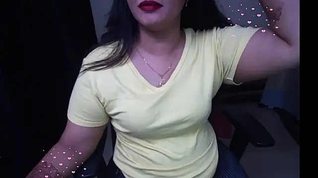 Arushisingh8888 online show from March 2026 01:53:01 PM