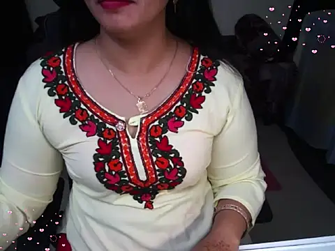 Snapshot of Arushisingh8888 chatting on January 2026 11:25:01 AM Arushisingh8888 online show from January 2026 11:25:01 AM