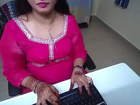 Snapshot of Arushisingh8888 chatting on September 2025 11:05:01 AM Arushisingh8888 online show from September 2025 11:05:01 AM