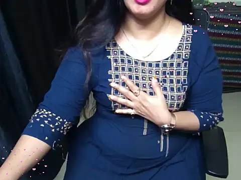 Snapshot of Arushisingh8888 chatting on December 2025 11:45:01 AM Arushisingh8888 online show from December 2025 11:45:01 AM