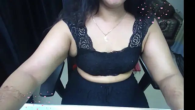 Arushisingh8888 online show from March 2026 12:39:02 PM