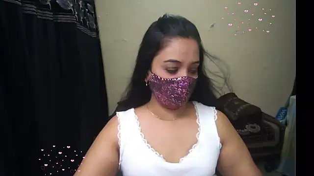 Arushisingh8888 online show from April 2026 11:14:02 AM