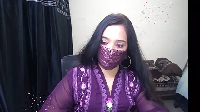 Arushisingh8888 online show from May 2026 12:31:01 PM