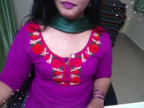 Snapshot of Arushisingh8888 chatting on October 2025 10:36:02 AM Arushisingh8888 online show from October 2025 10:36:02 AM