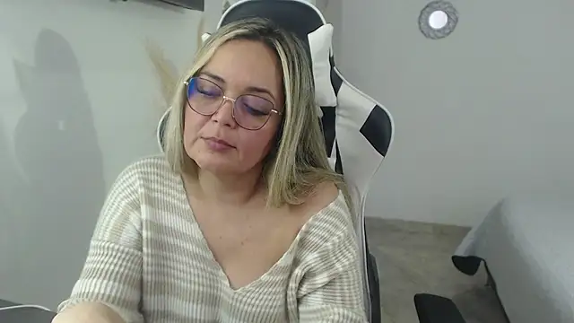 samy vsn online show from April 2026 07:58:02 PM