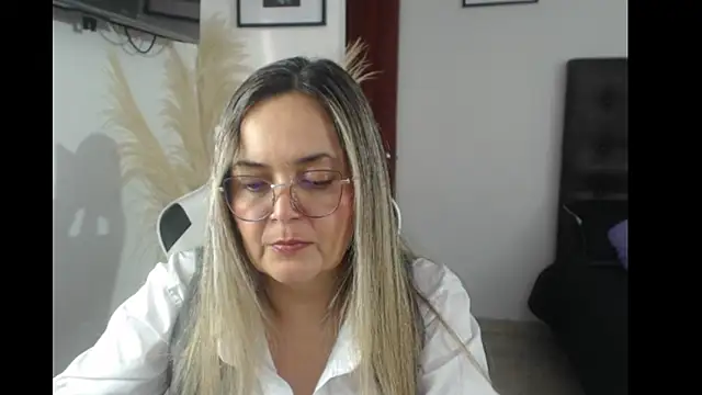 samy vsn online show from September 2025 09:55:01 PM