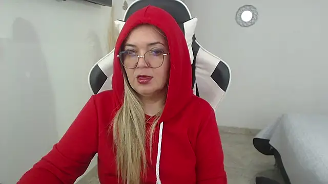 Snapshot of samy_vsn chatting on May 2026 06:06:02 PM samy vsn online show from May 2026 06:06:02 PM