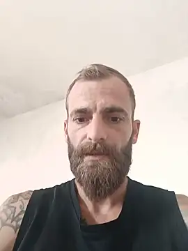 Snapshot of Antonio_Vatooo chatting on May 2026 11:52:01 AM Antonio Vatooo online show from May 2026 11:52:01 AM