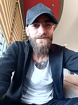 Antonio Vatooo online show from April 2026 10:00:01 AM