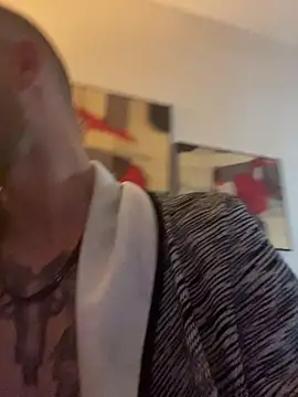 Antonio Vatooo online show from November 2025 02:27:01 AM