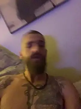 Antonio Vatooo online show from November 2025 03:43:01 AM