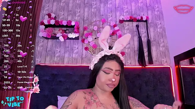 Neko Misaki online show from April 2026 12:01:01 PM