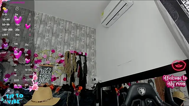 Neko Misaki online show from October 2025 12:13:02 PM