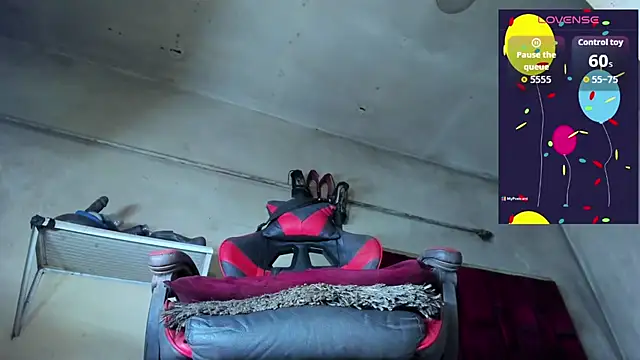 Trixy star horney online show from March 2026 09:44:02 PM