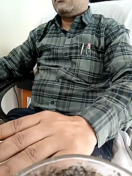 Hot-man39 online show from February 2025 09:18:02 AM