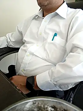 Hot-man39 online show from March 2025 06:28:02 AM