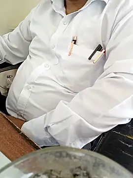 Hot-man39 online show from September 2025 06:42:02 AM