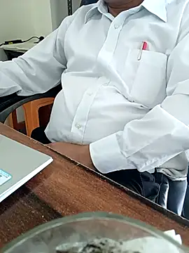 Hot-man39 online show from September 2025 08:30:01 AM