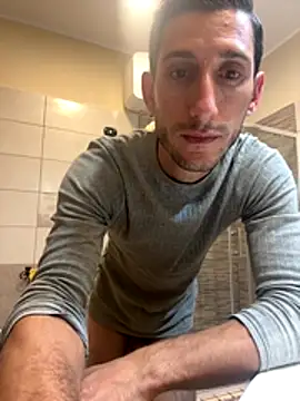 Gionnytav online show from November 2025 05:38:02 PM