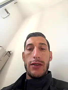 Gionnytav online show from October 2025 11:53:01 AM