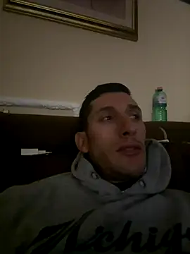 Gionnytav online show from November 2025 07:40:02 PM