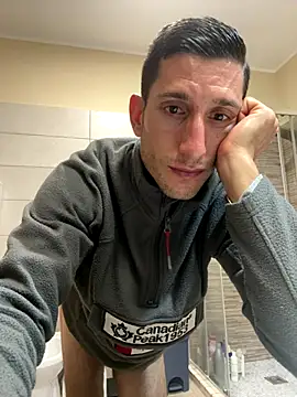 Gionnytav online show from December 2025 04:41:01 PM