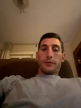 Gionnytav online show from October 2025 06:59:02 PM