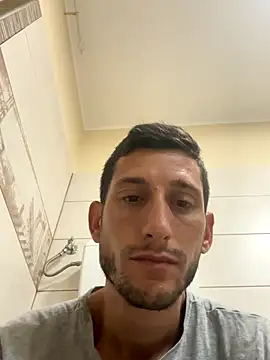 Gionnytav online show from October 2025 04:44:02 AM