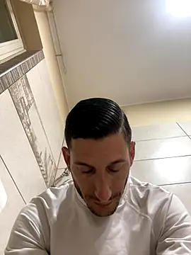 Gionnytav online show from October 2025 03:41:01 AM